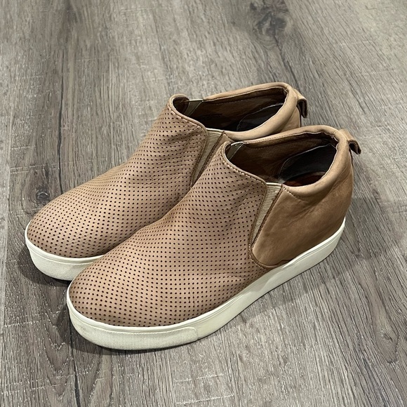 Women’s J/SLIDES 8.5 Tan Leather Platform Sneaker Boots Booties - Picture 1 of 8